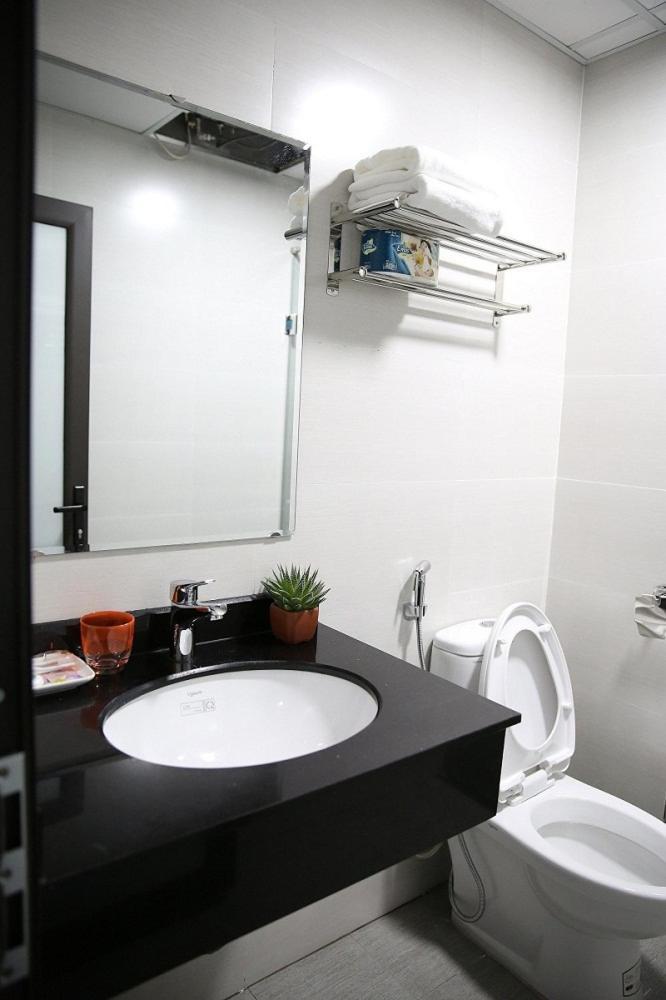 V House 6 Serviced Apartment Hanoi Exterior photo